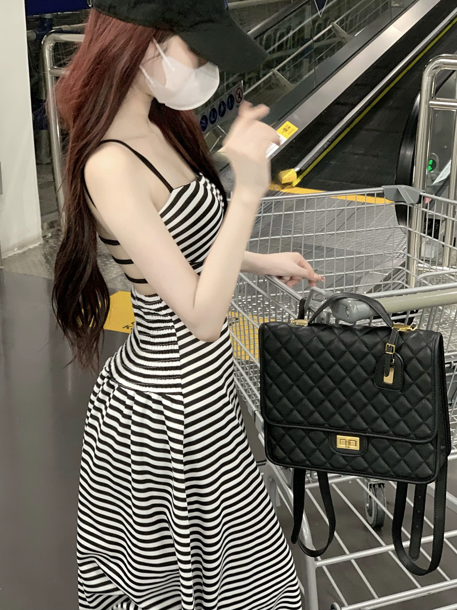 B218_4.jpg?id=1f1piLKXZBRvTmt_SmPP-7xaZiaMRYNWL