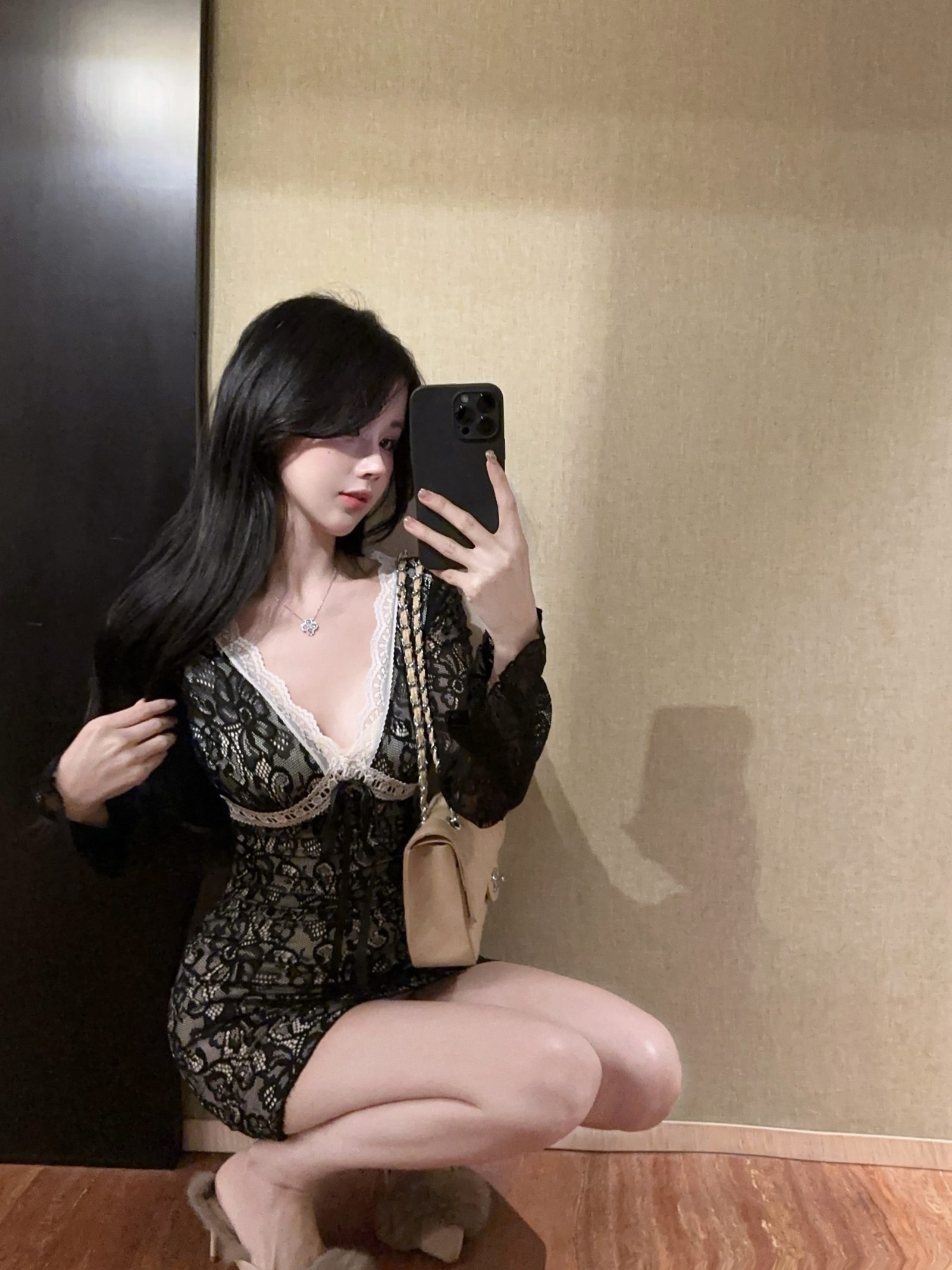 D221_11.jpg