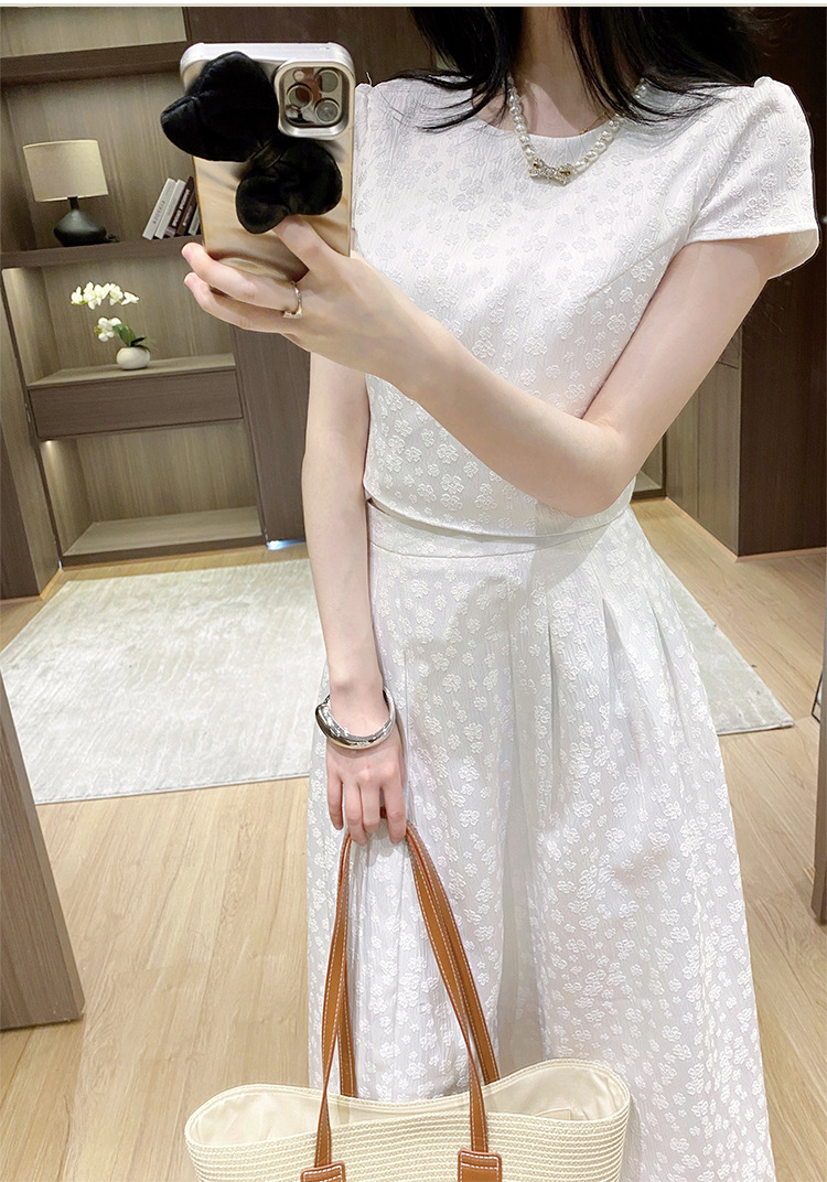 D394_1.jpg