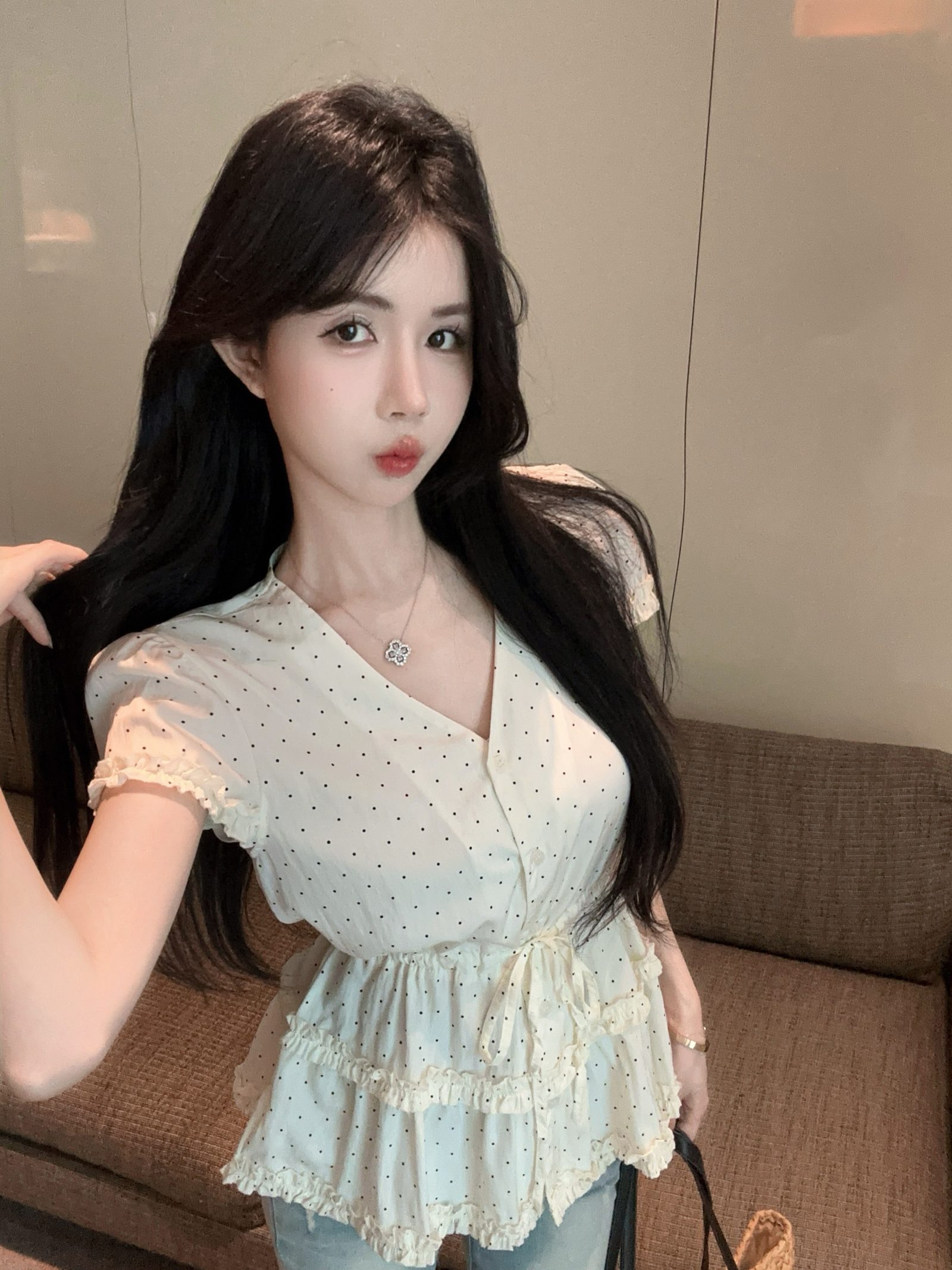 D413_16.jpg